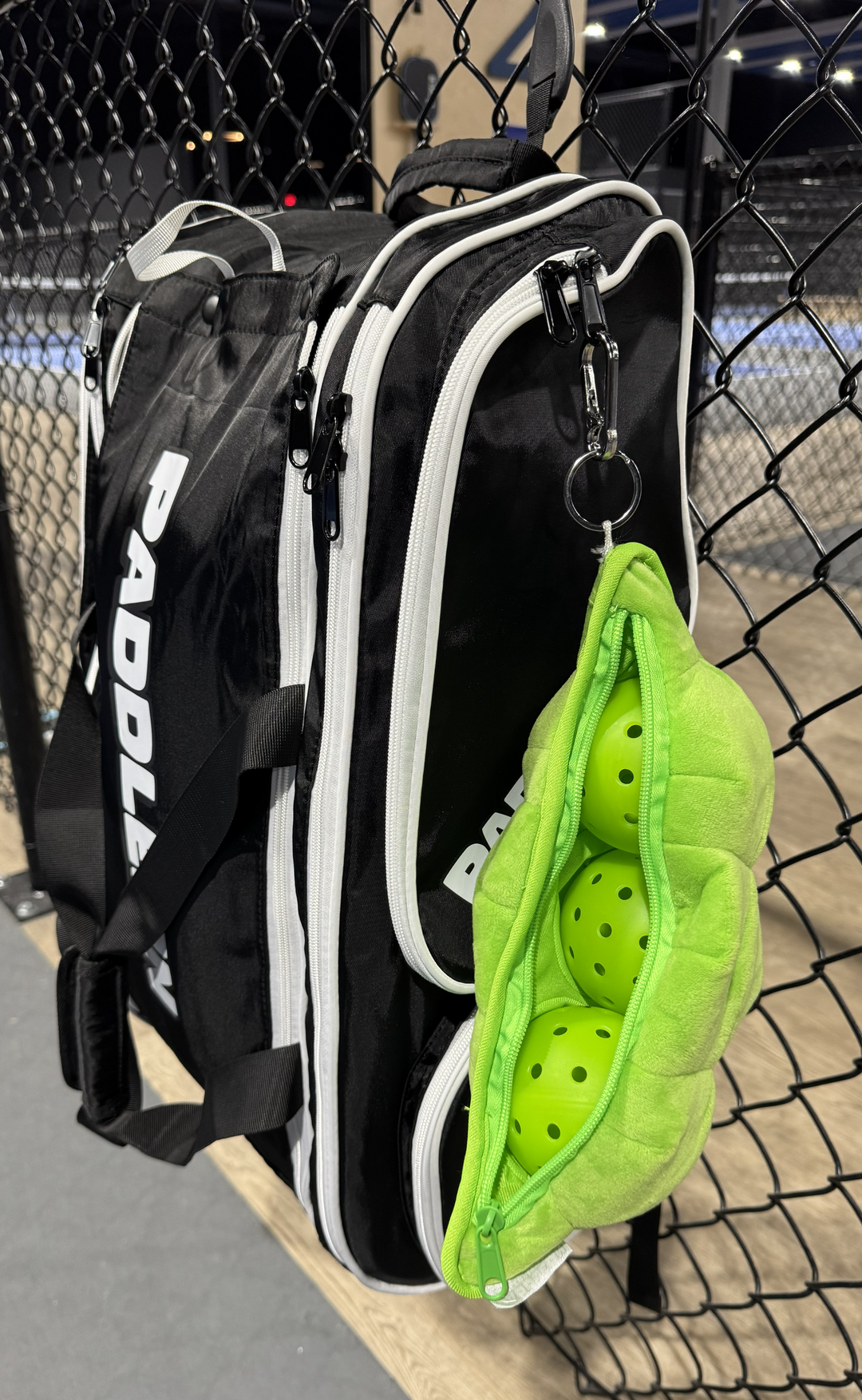PeaPod Pickleball Holder